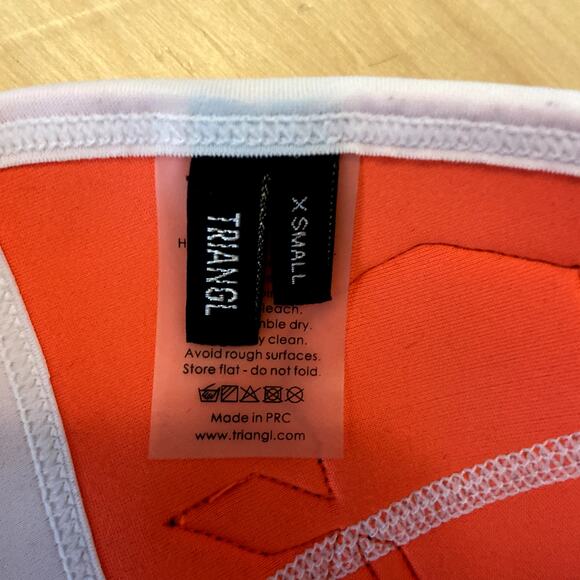 Triangl Dree Bikini Top Floral Embroideredy Cup Adjustable Straps White XS - Picture 3 of 5